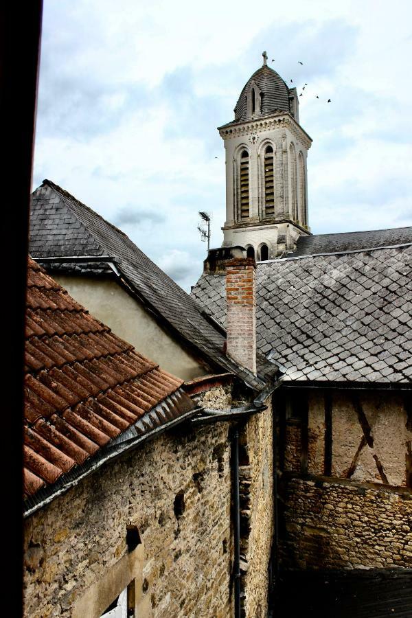 Un Joli Pied A Terre Apartment Montignac-Lascaux Bagian luar foto